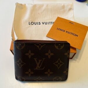 Louis Vuitton Bifold Wallet